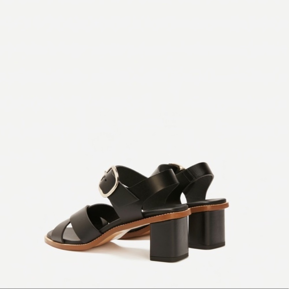 Everlane Italian Leather Buckle Heel - Picture 3 of 3